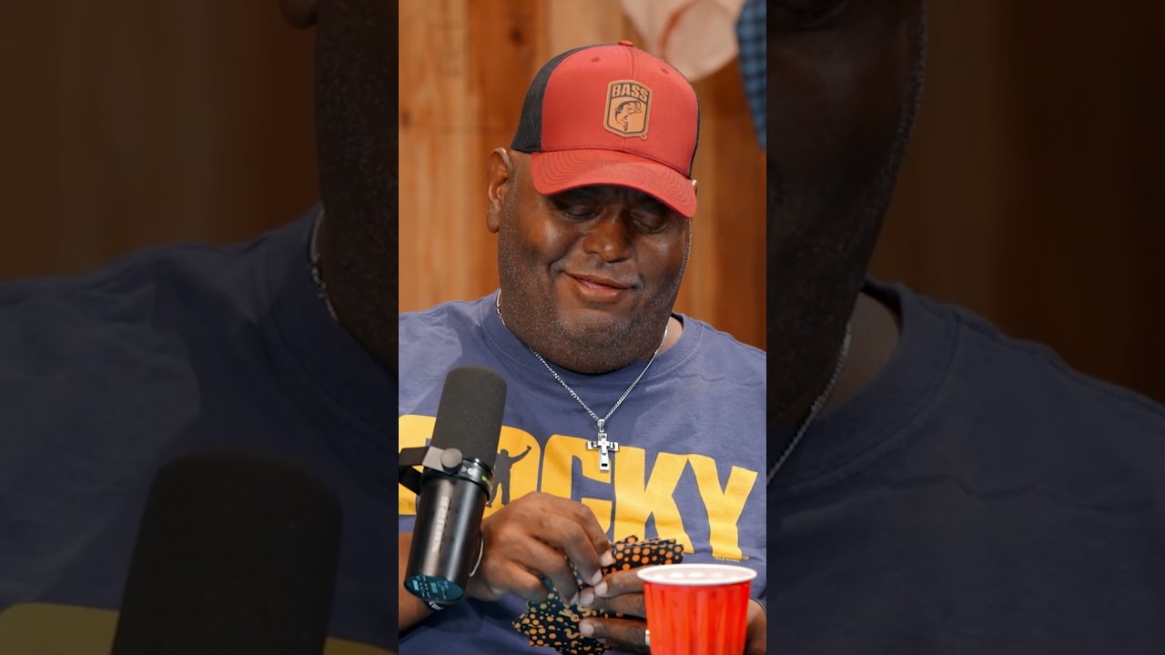 Man-sized goose or 50 goose-sized men?