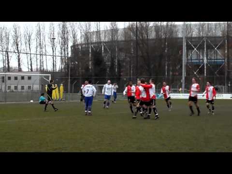 SC Feyenoord 2 - Leonidas 2 - wedstrijd van 23-01-2011