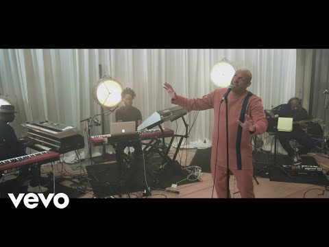 Brian Courtney Wilson - Monday’s Pain (Performance Video)