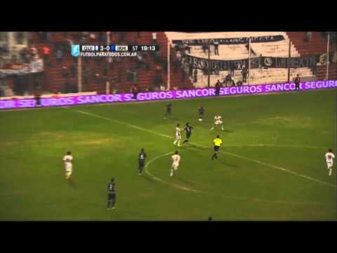 Imperiale reventó el travesaño. Quilmes 3 - Independiente RM 0. 16vos. de final. C. Arg. 2015. FPT.