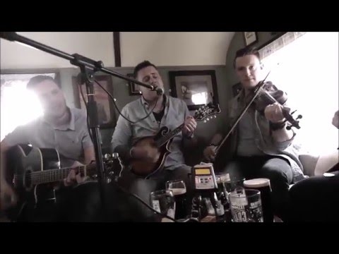 Amazing Apples - Street Spirit (Radiohead cover) (The Shebeen Sessions)