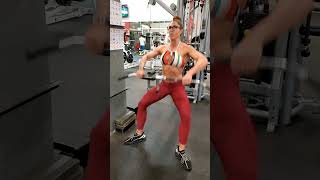 Laura Marie Masse is a fitness goddess #strongwomen #bikini #absworkout