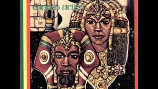 Roots Radics - Roots Radics Skank