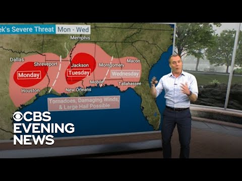 Possible tornado touches down in Alabama