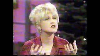 Cyndi singing Feels like Christmas  Leeza and John Show  1993