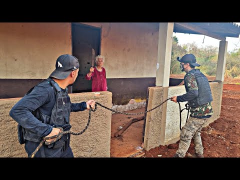 FUI OBRIGADO AMARRAR A VELHA ASSUSTADORA