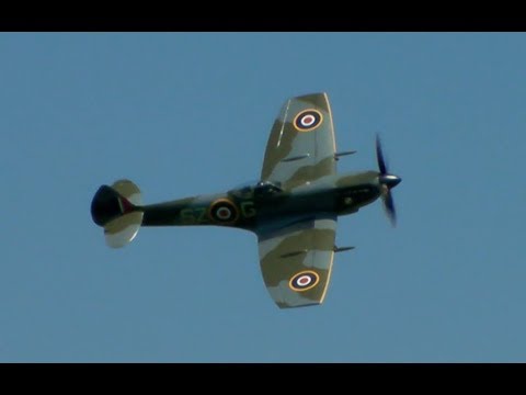 Supermarine Spitfire Mk XVI TE311 - Awesome Merlin Engine Sounds