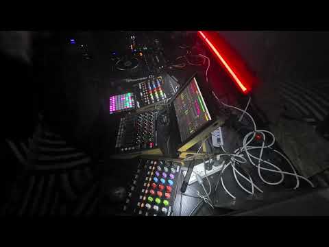 Tomash gee vs Microslave  - HALA ODRA - 9-12-2023 Szczecin  | THE ERROR |  EQmenism 04