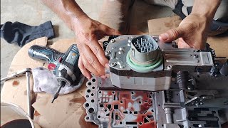 Dodge ram p0750 engine code. Transmission stays in 4th gear 💪💪