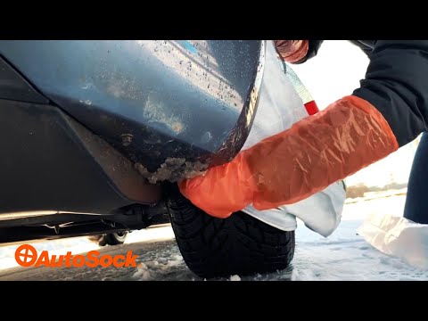 Rear Wheel Installation and Driving of AutoSock