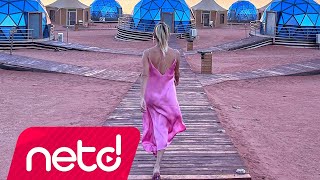 Gizem Ekinci - Çölde Bir Barbie