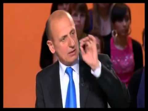 Apathie crache sur Dieudonné