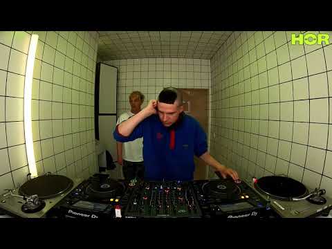 Live From Earth Klub - Krampf B2B Paul Seul / April 13 / 6pm-7pm