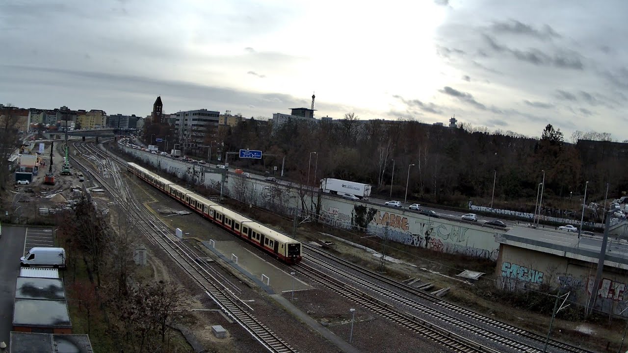 Live webcam view of Westendbrücke A100 Reconstruction