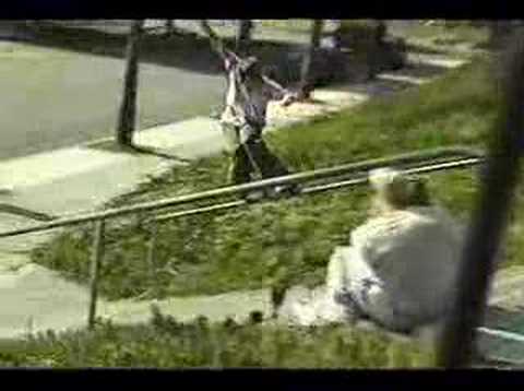 Medium 03 Smell the Glove 07 Dustin Latimer