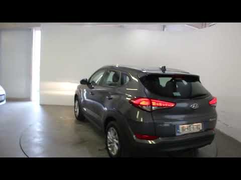 Hyundai Tucson 1.7 D SE NAV - TENDER 19 - Image 2