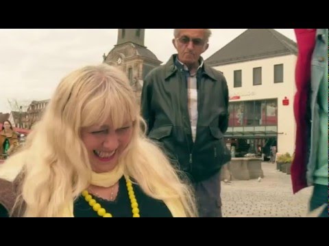 Look who's back Er Ist Wieder Da Hitler the artist sketches Germans