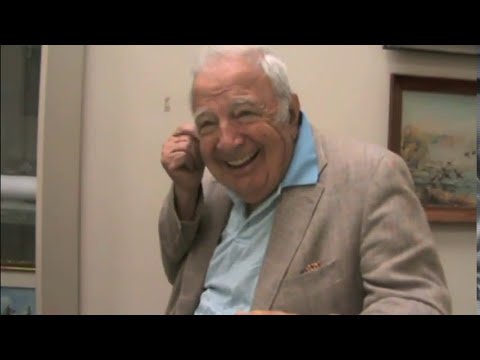 Bucky Pizzarelli talks about when he first met Les Paul, 2010