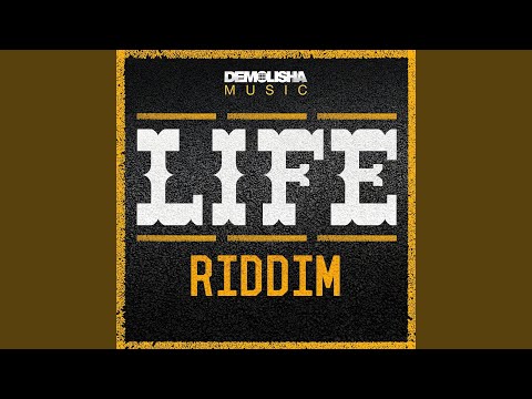 Medley: Life / T'en fais pas / Words of Tenor Saw (feat. Ras Demo, Max Livio, Jahill)