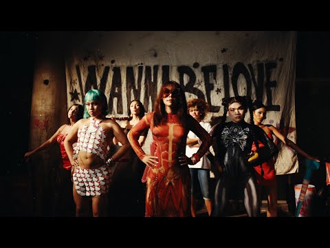 BADMIXY - I WANNA BE LOVED feat. ALIE BLACKCOBRA BABYJOLYSTAR (Official Music Video)