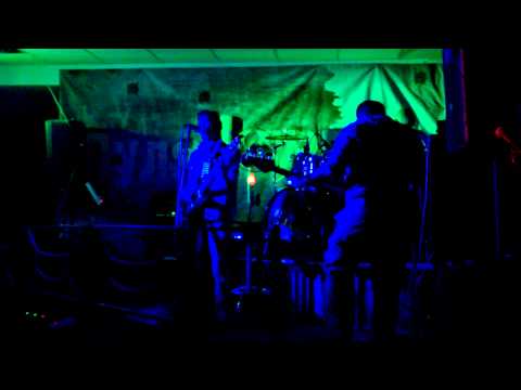 Константин Ступин - Качели (выступление в клубе "ПУЛЯ СЕРЕБРА" г. Воронеж 12.10.2014)