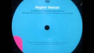 Megalon - Pod