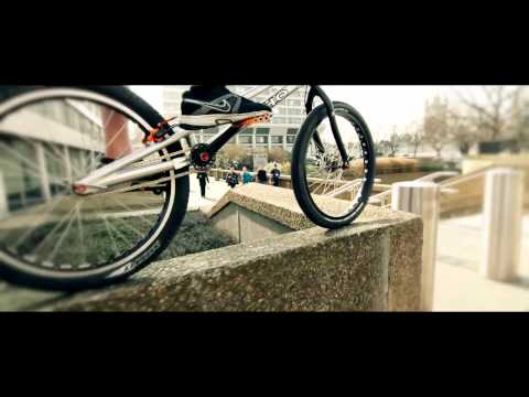 Stunt cyclist delivers Premium Rush style