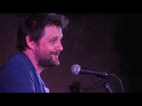 download lagu mp3 mp4 Shane Nicholson, download lagu Shane Nicholson gratis, unduh video klip Shane Nicholson