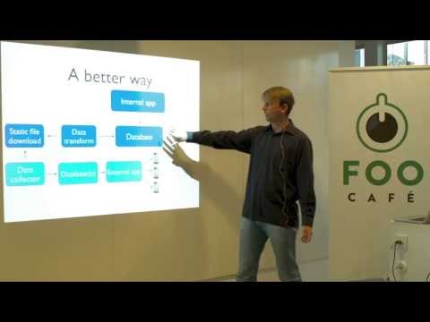 A scalable approach to providing open data - Rickard Öberg