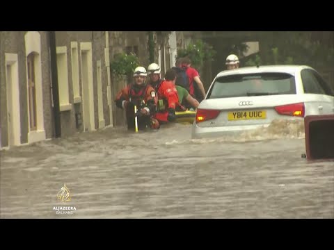 Nezapamćene poplave u Velikoj Britaniji