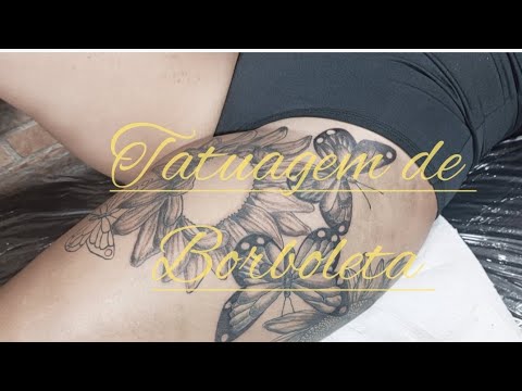 tatuagem floral de borboleta e girassol