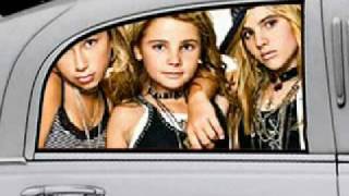 Brag Brag Brag clique girlz