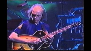 Yes- Open Your Eyes At Budapest (1998) Part 11- Long Distance Runaround