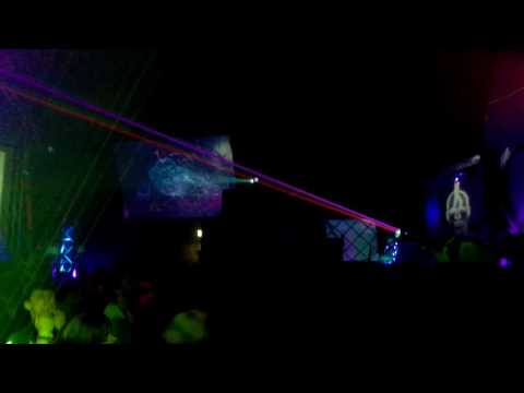 Molécule Ta Mère II (Full HD)