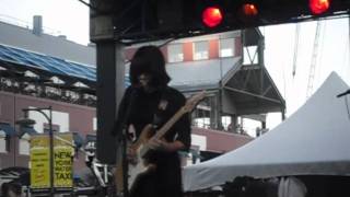 Screaming Females - I Don't Mind It, 4 Knots Opening, South Street Seaport, NYC 7/9/11