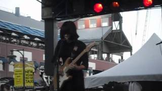 Screaming Females - I Don't Mind It, 4 Knots Opening, South Street Seaport, NYC 7/9/11