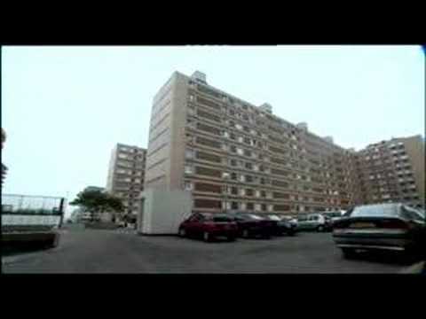 L'Avenir est ailleurs (2007) Trailer