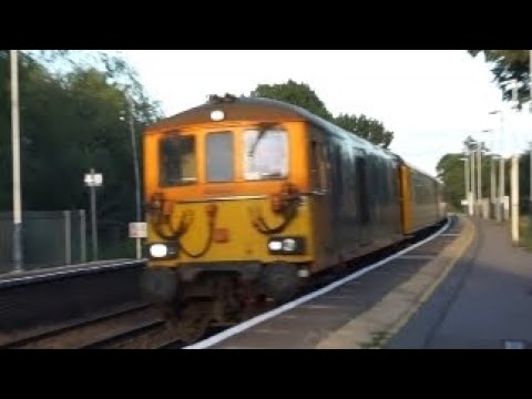 Class 73: GBRf 73961 + 73962 Pass Through Earley Station On Test Train Duties