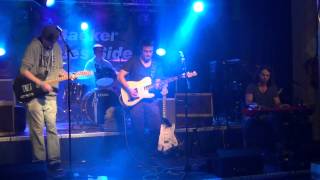 HOWLIN&#39; STONE - Never miss your water