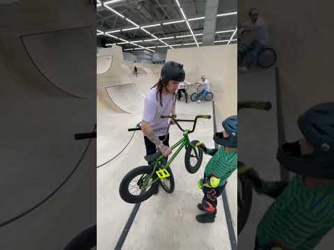 One Of The Lightest Bmx In The World #bmx #shorts