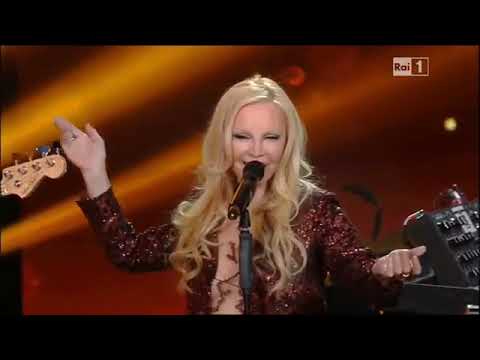 I Pooh Feat Patty Pravo Noi due nel mondo e nell (live)