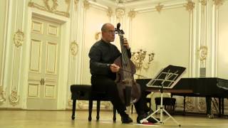 Paolo Pandolfo (viola da gamba). Suite №4 by Le Sieur De Machy.