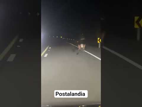 Sin luz y sin chaleco por la noche em ruta 9 a la altura de Castillos Rocha #eluruguayposta
