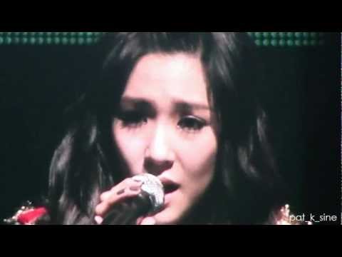 [Fancam] 120212 Taeyeon Tiffany Jessica Sunny Seohyun - Danny Boy Girls' Generation Tour in Bangkok