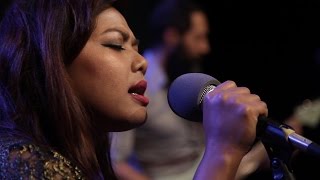 Dengue Fever - Tokay (opbmusic)