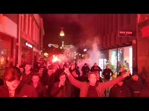 Willem II - Fortuna Sittard: Corteo voor de wedstrijd