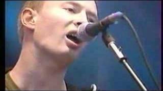 Video thumbnail of "Radiohead-Airbag @ Eurockeennes 97"