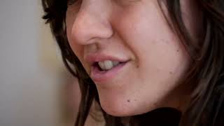 COURTNEY BARNETT // 2014-06-17 NME Session - Scotty Says