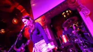 Meg Myers - Make A Shadow