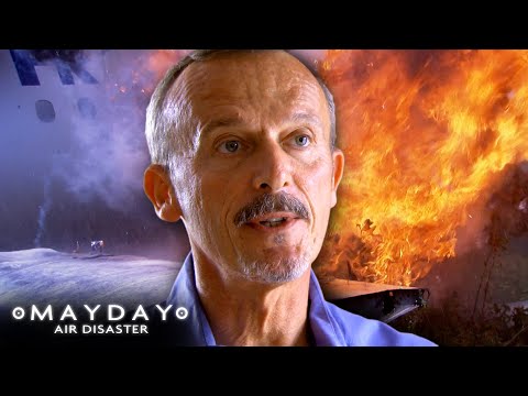 Miracle Escape | FULL EPISODE | Mayday: Air Disaster